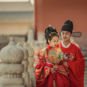 八字命理：男命婚姻不顺的八字特征！