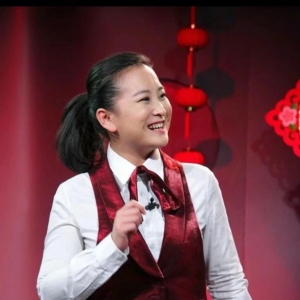 贾玲暴瘦100斤面相变了，福气运气也被减没了？